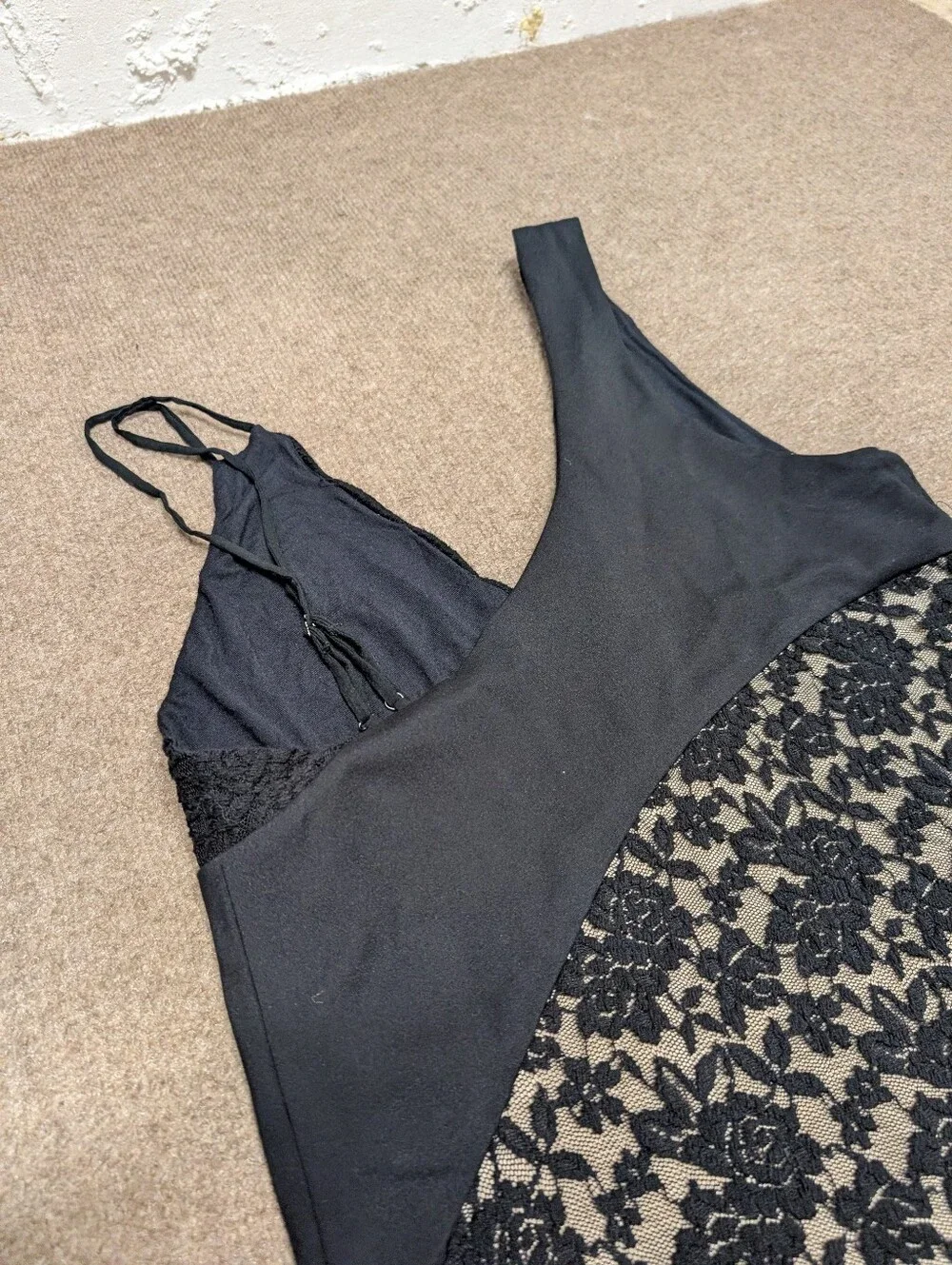FREE PEOPLE Lower East Side Lace-Contrast Mini Dress Asymmetrical (Large)